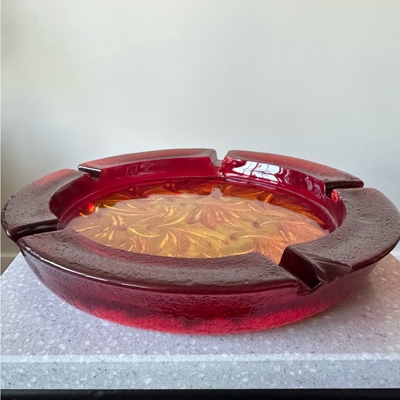 L.E. Smith Sand Scroll #6500 Amberina Glass 10” Ashtray Dish Catchall - Picture 4 of 11